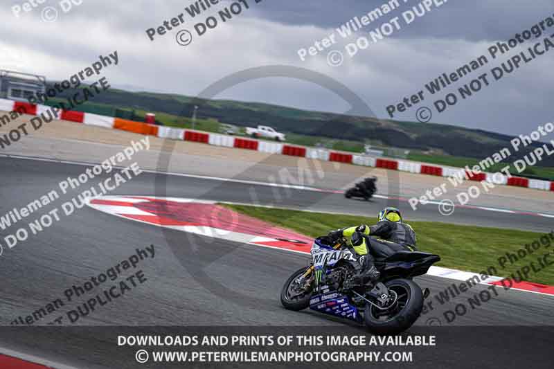 cadwell no limits trackday;cadwell park;cadwell park photographs;cadwell trackday photographs;enduro digital images;event digital images;eventdigitalimages;navarra;no limits trackdays;peter wileman photography;racing digital images;trackday digital images;trackday photos